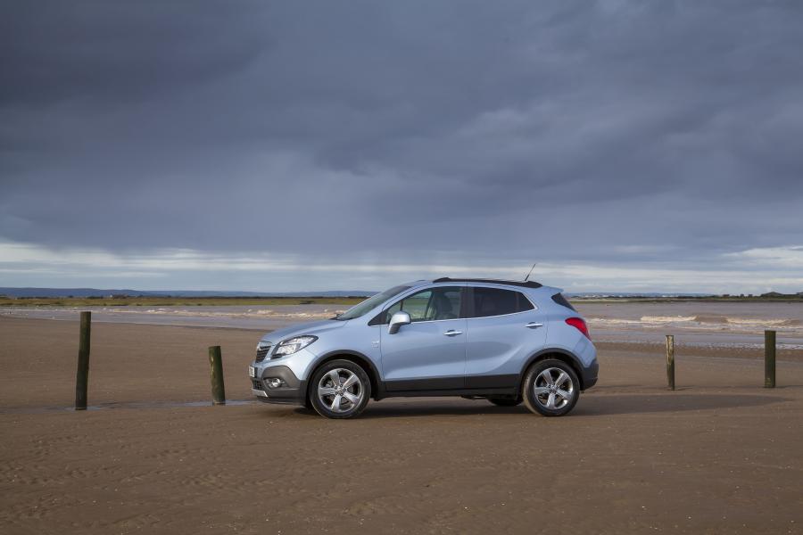  Vauxhall Mokka 2012 года  (фото 225 из 365)